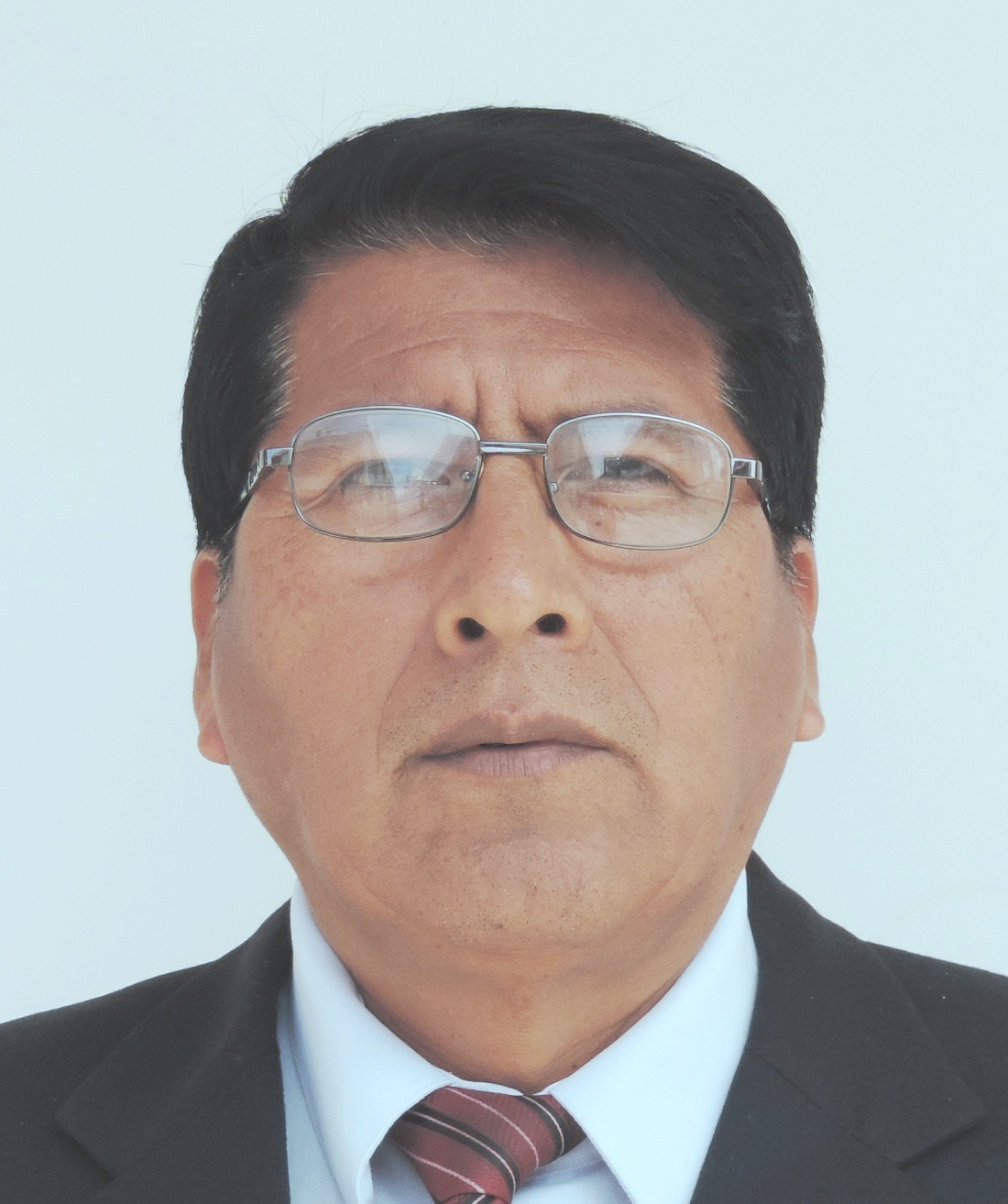 Econ. César Hipólito Ibáñez Polo